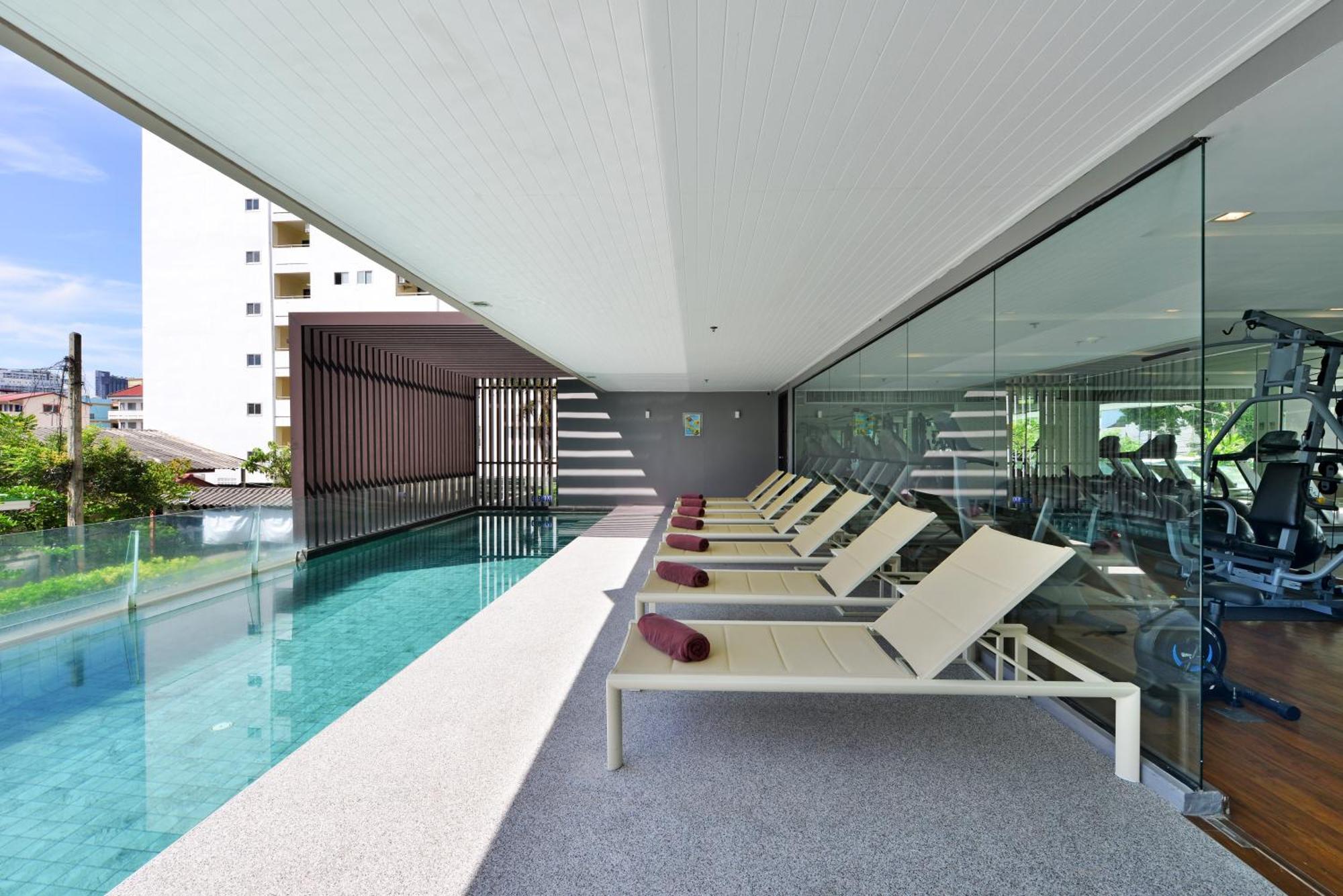 Aster Hotel And Residence By At Mind Патая Екстериор снимка